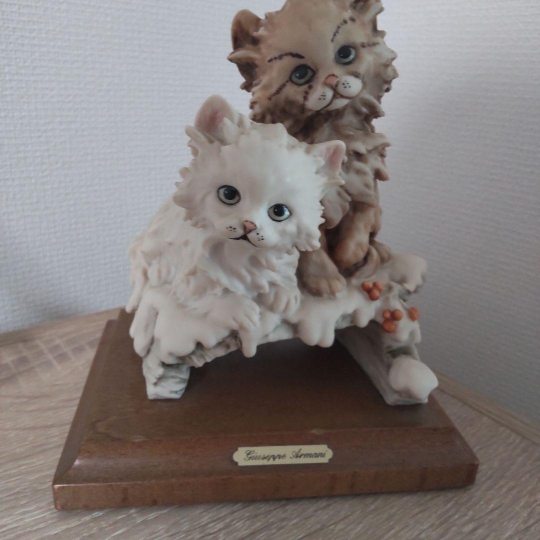 ジョゼッペアルマーニ 雪の上の仔猫 フローランス イタリア製