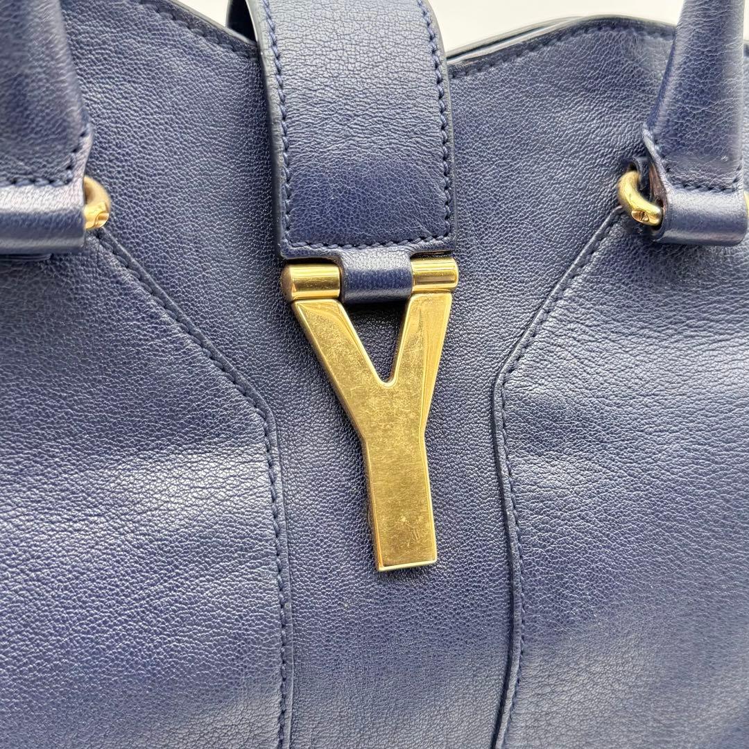 Yves Saint Laurent カバスシック　Yライン　レザートートバッグ