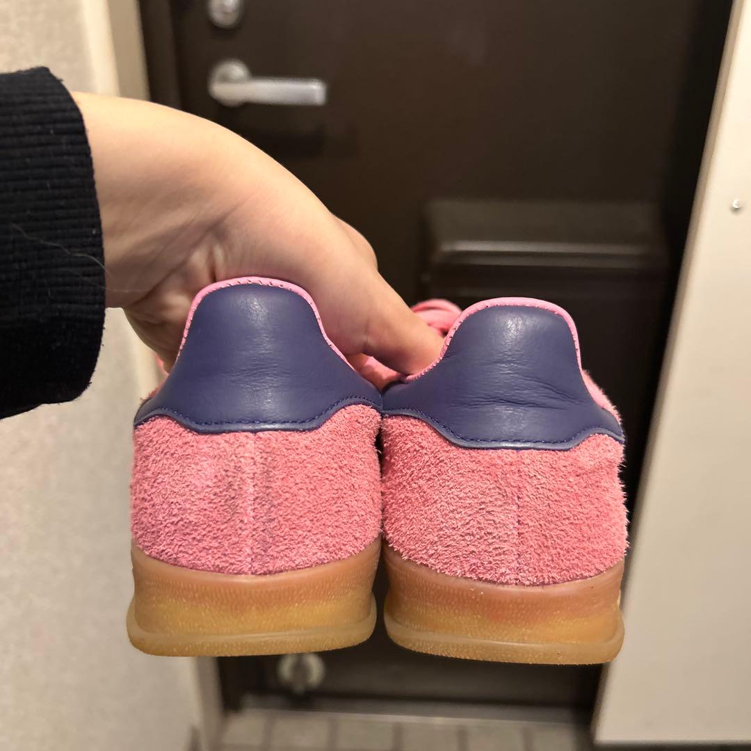 adidas ガゼル　ピンク