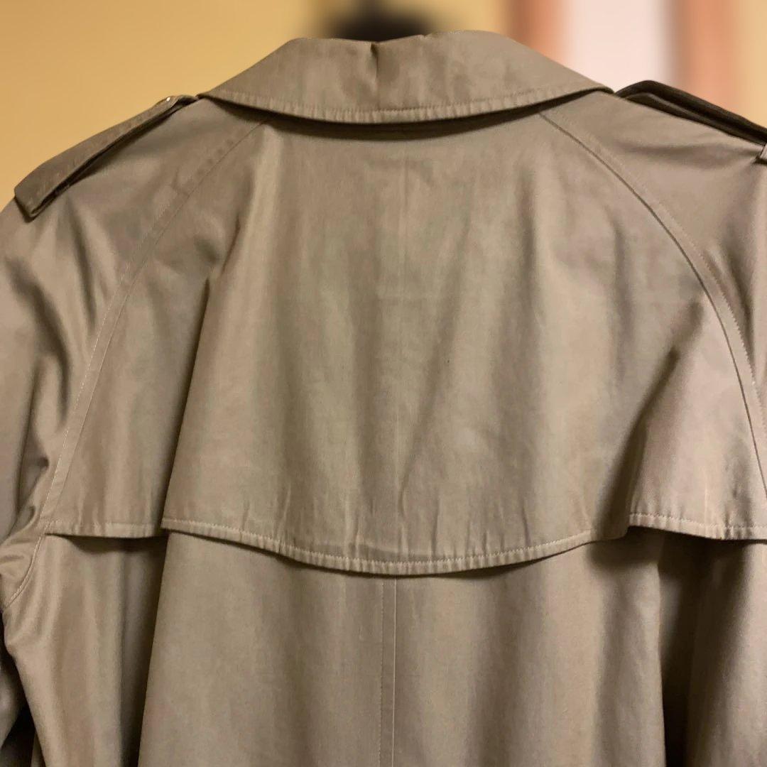 ひかるBurberry 'sカーキトレンチコート