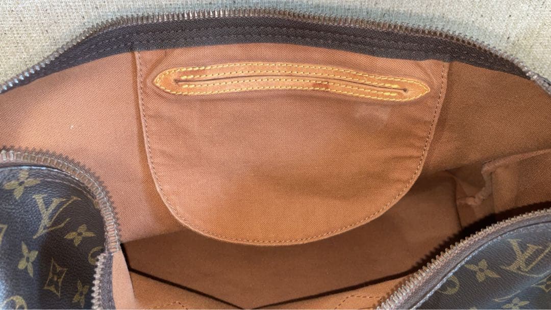 Louis Vuitton モノグラム ボストンバッグ　￼スピーディ40