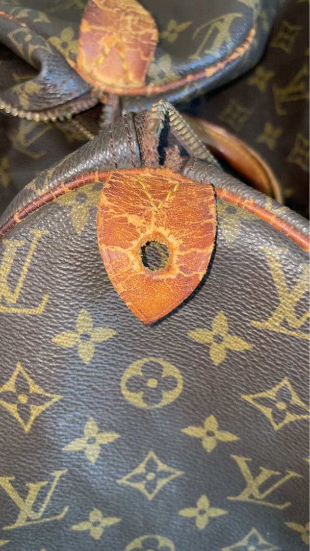 Louis Vuitton モノグラム ボストンバッグ　￼スピーディ40