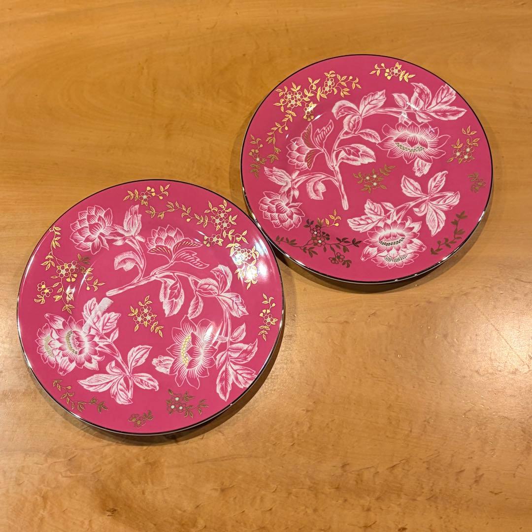 新品 ウェッジウッド ワンダーラストトンキン ピンク プレート　2枚