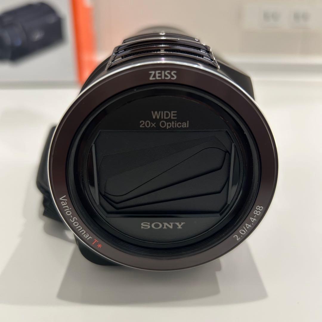 【美品・中古品】SONY FDR-AX40 4Kビデオカメラ　おまけ付き