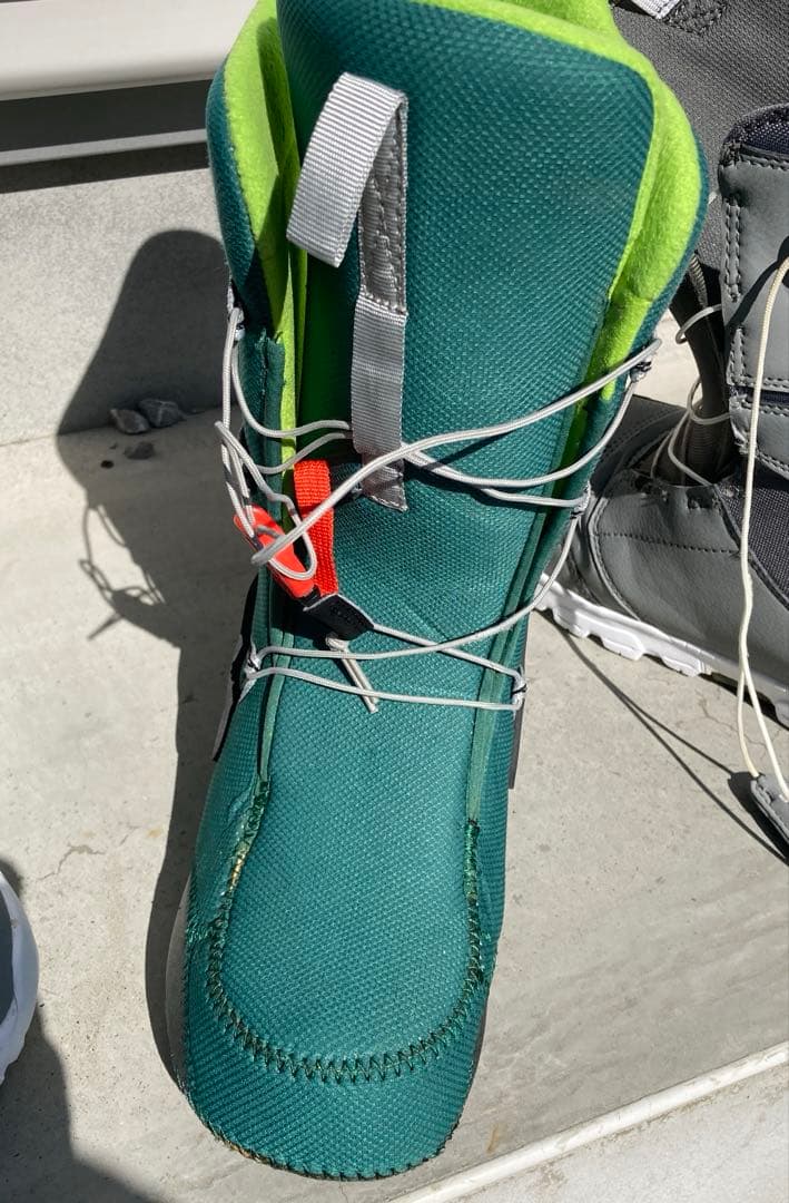 Burton スノーボードブーツ　28cm
