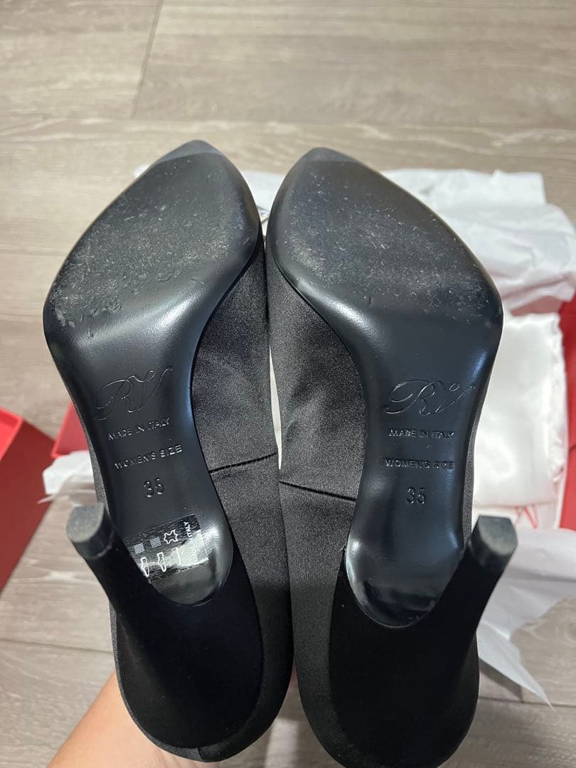 ☆美品☆ロジェ ヴィヴィエ Roger Vivier パンプス　35cm