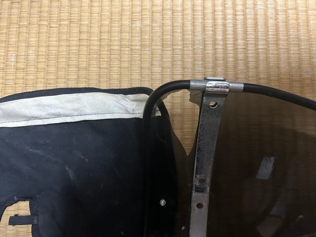 バイク風防 一部破損あり