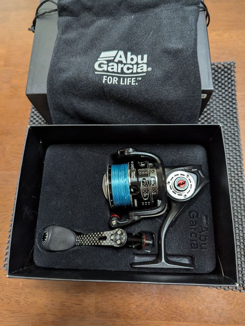 マンビカーAbu Garcia REVO MGX THETA 2500SH