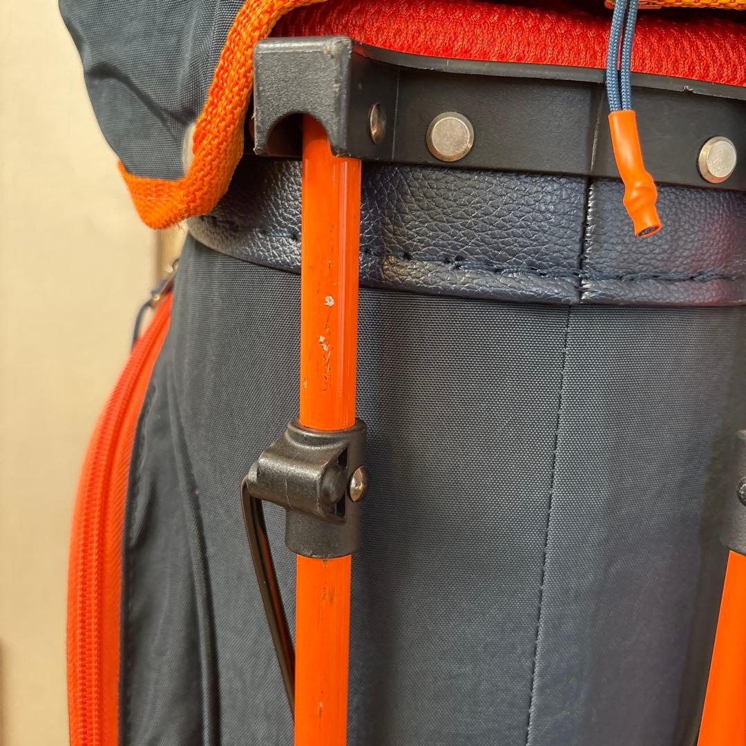 キャディバッグ 黒・オレンジ ロゴ入り