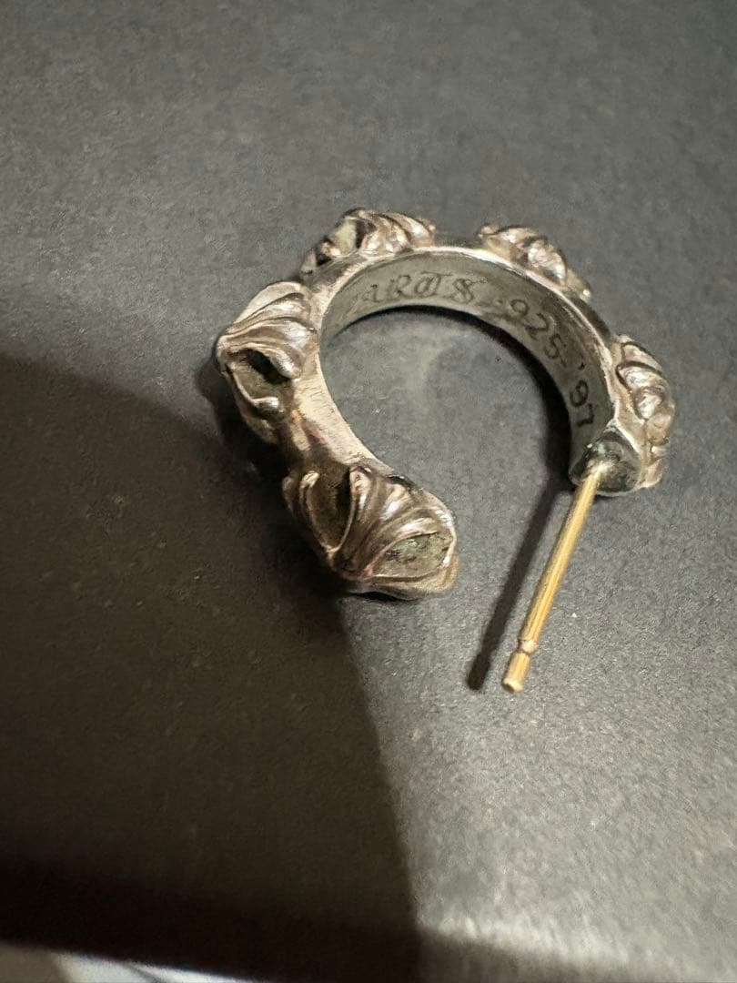 CHROME HEARTS クロスバンドフープ ピアス