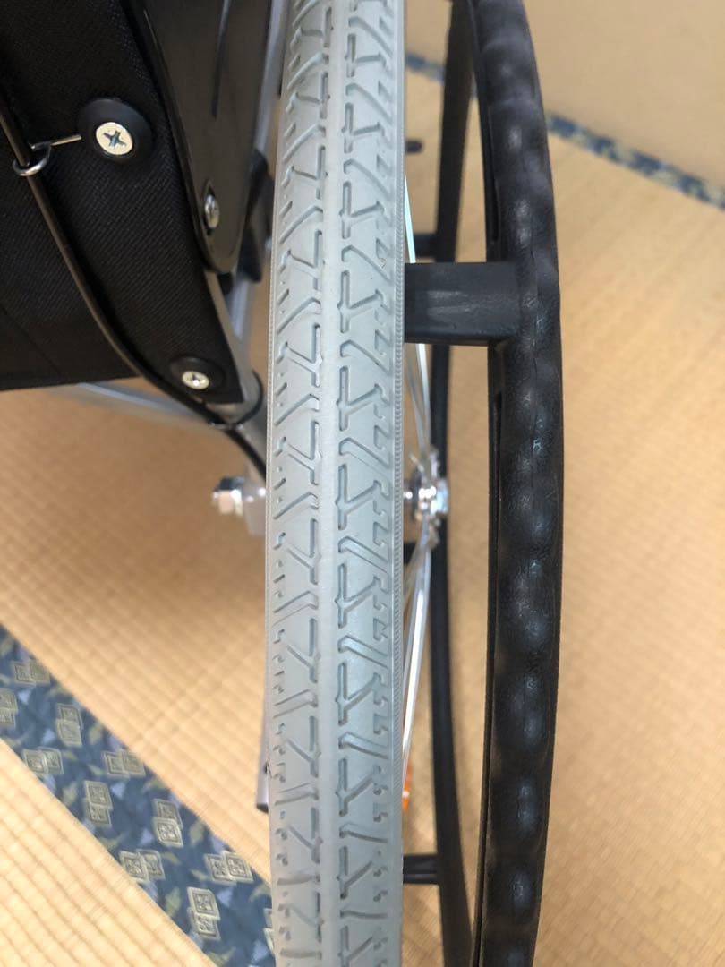 ケアテックジャパン　自走式車椅子　CA-15SU