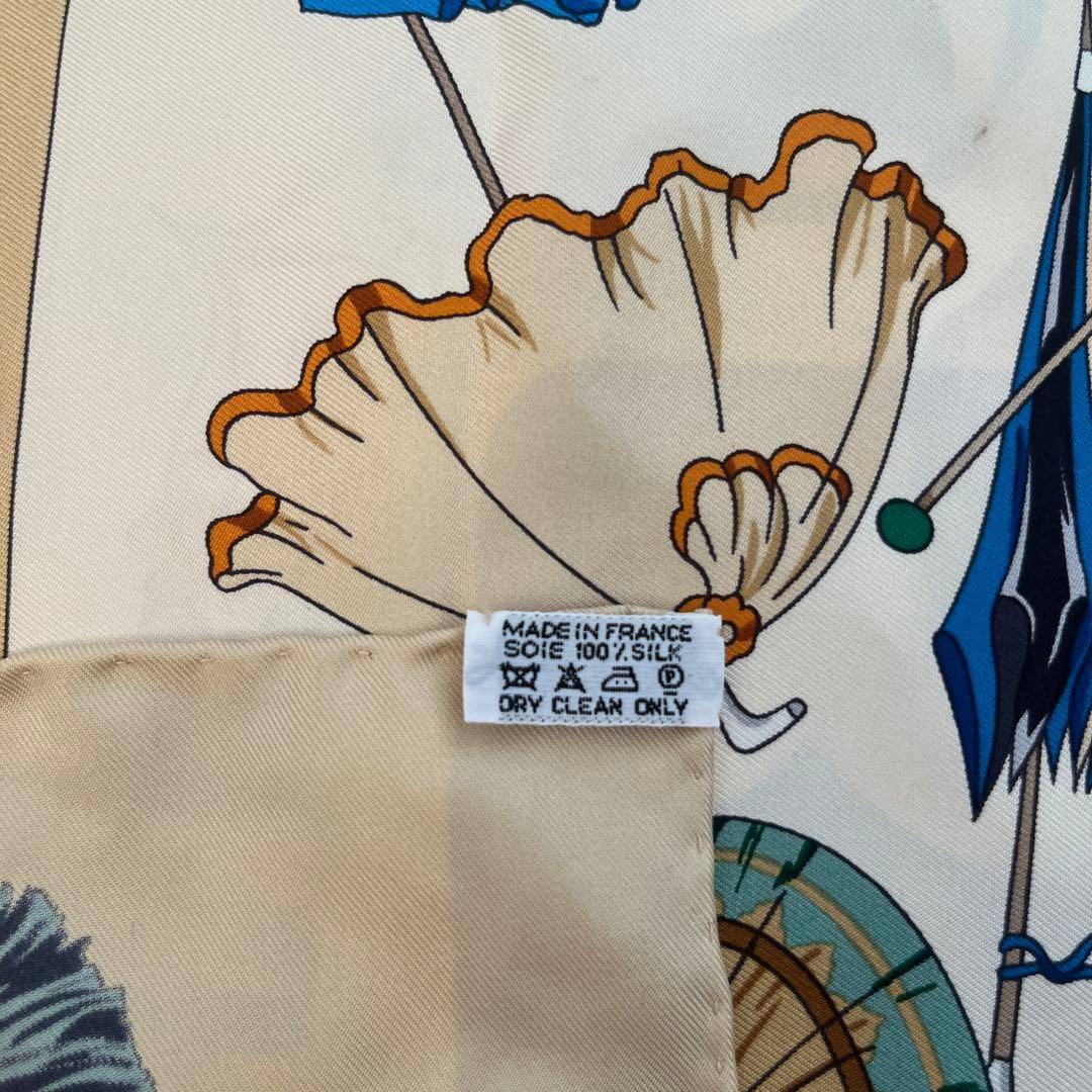 Hermès シルクスカーフ 90cm