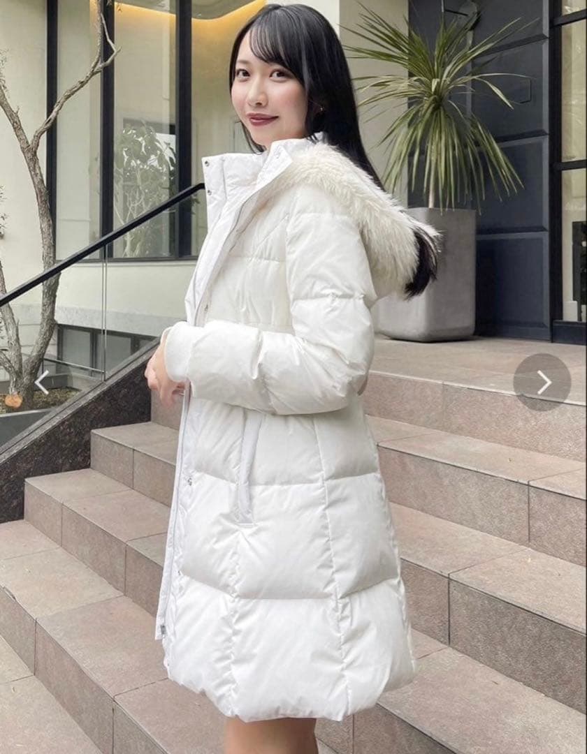 新品　dazzlin ウエストマークレディダウンコート WHT M