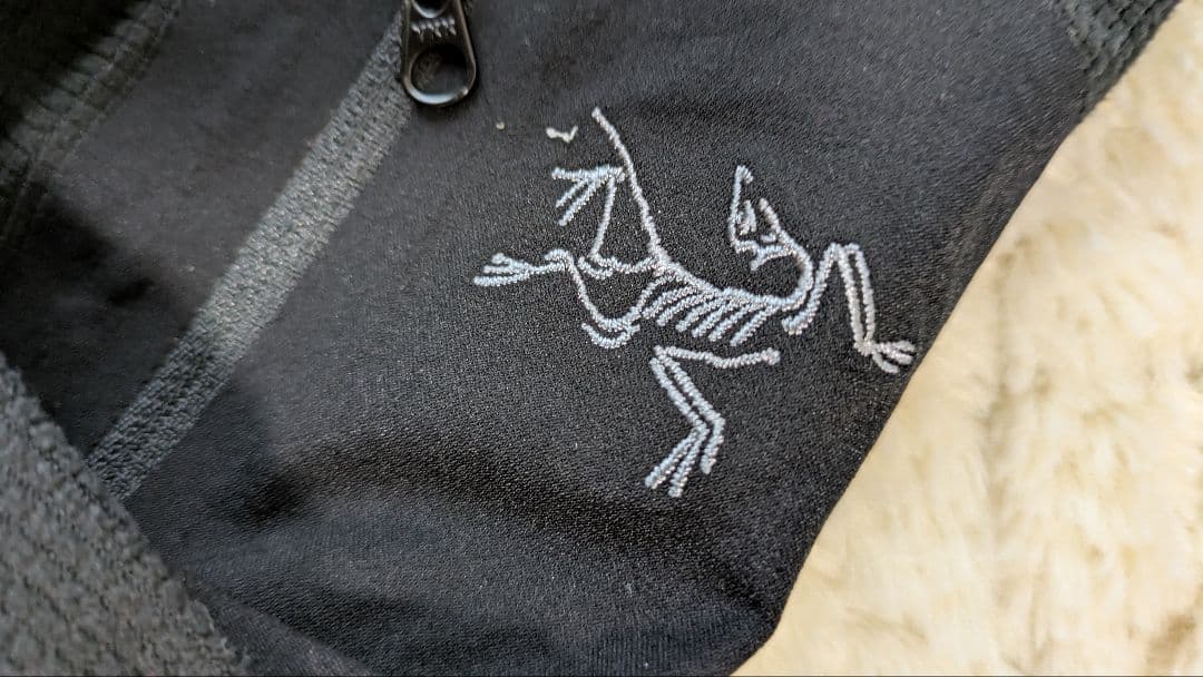 ARC'TERYX 23137 DELTA LT ZIP NECK　Mサイズ