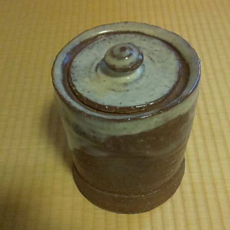 A 24       茶道     水指・萩