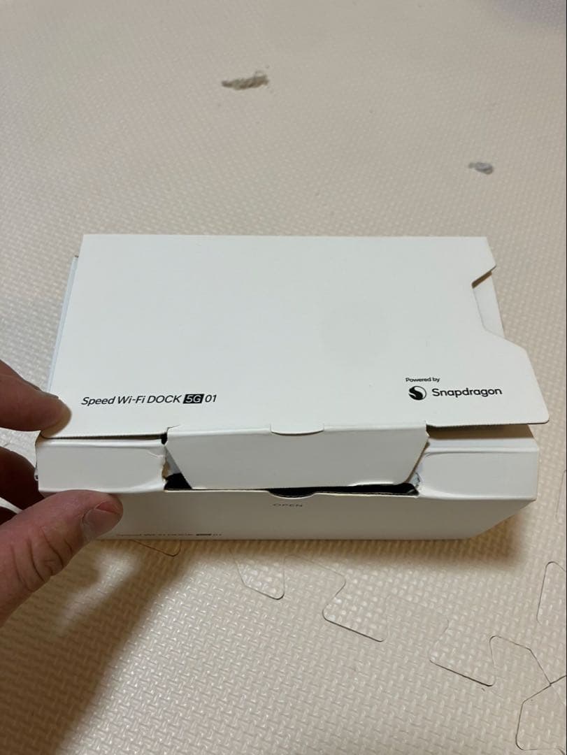 ルーター・ネットワーク機器 Speed Wi-Fi DOCK5G 01