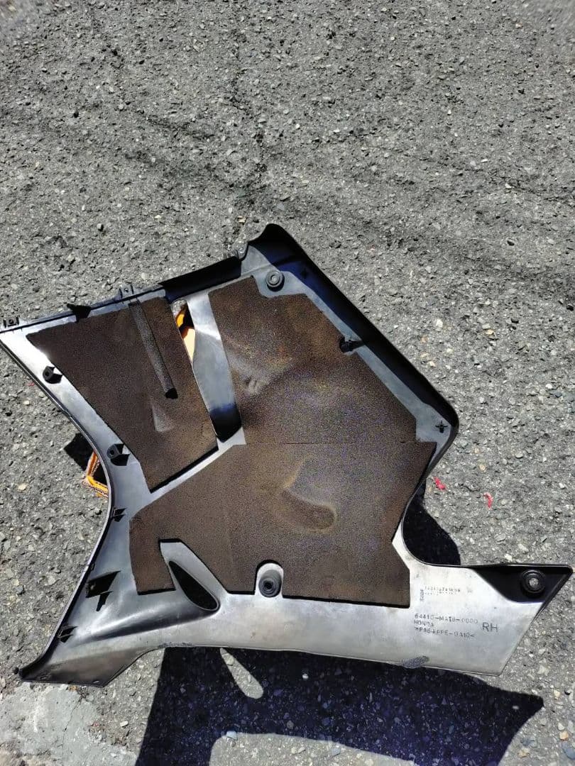 CBR1100XXブラックバード純正サイドカウル