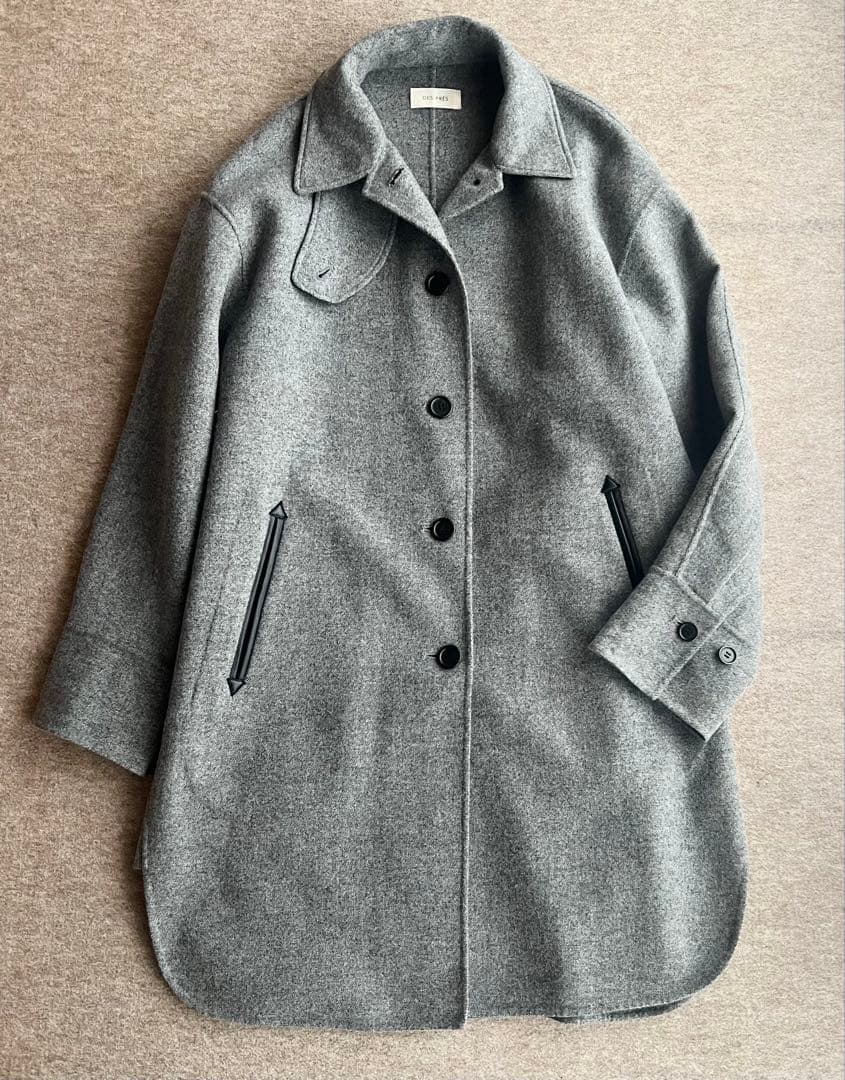 今期25冬新作未使用タグ付きデプレコートDESPRESトゥモローランド