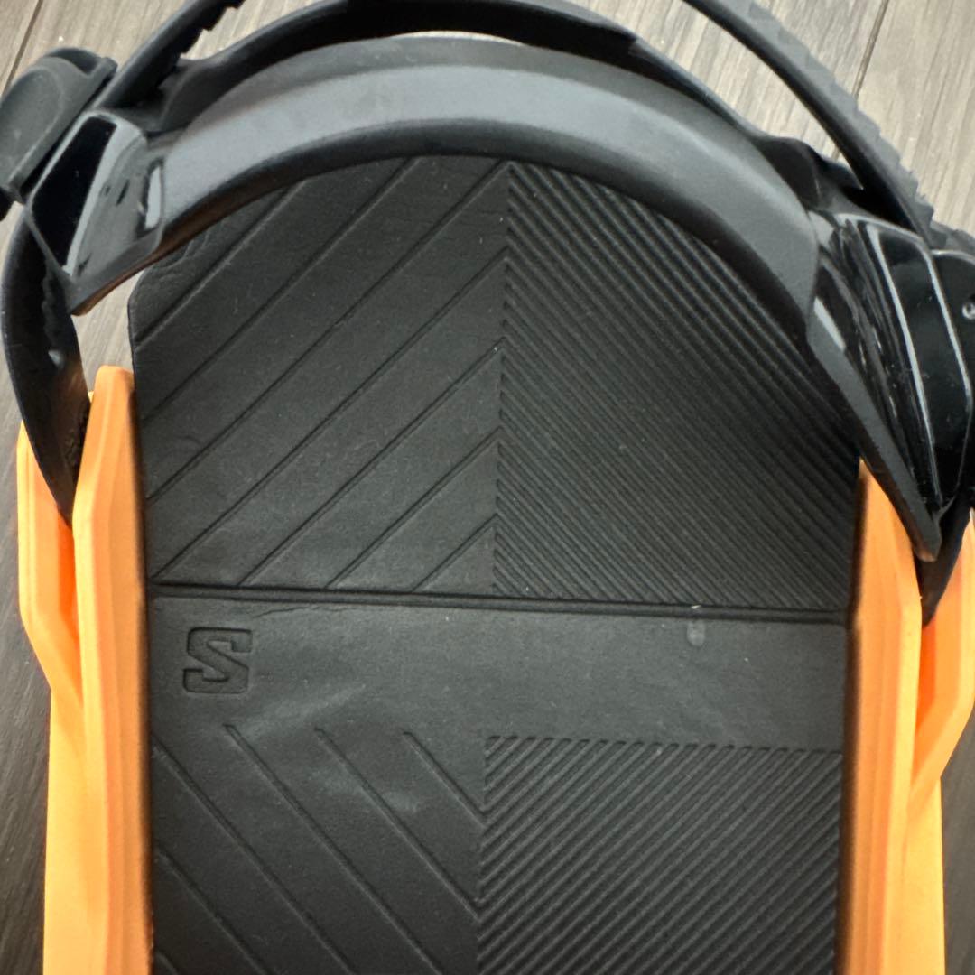 SALOMON オレンジ ビンディング　Sサイズ