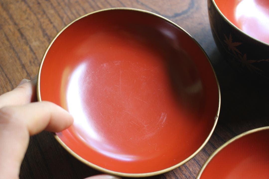 時代金縁黒漆に優美な紅葉蒔絵の映える煮物椀2点（検輪島塗蒔絵椀