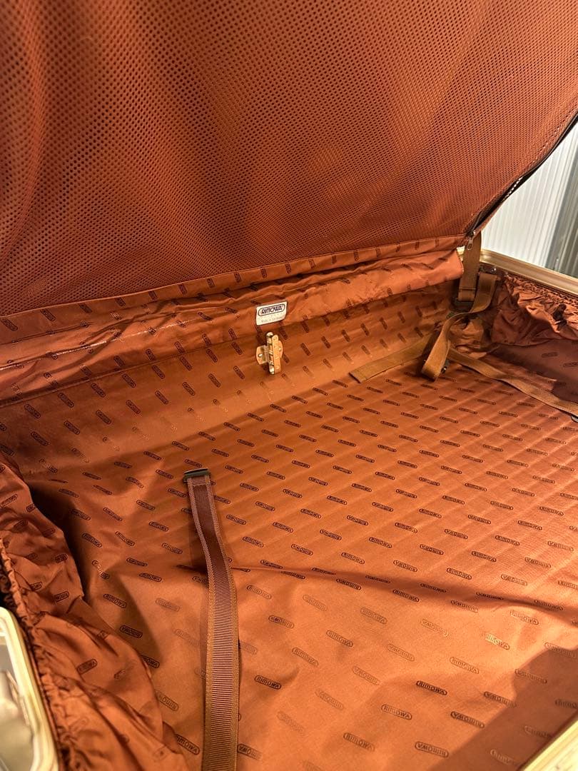 ○専用　リモワ廃盤品　サイドハンドル 100 4輪 スーツケース