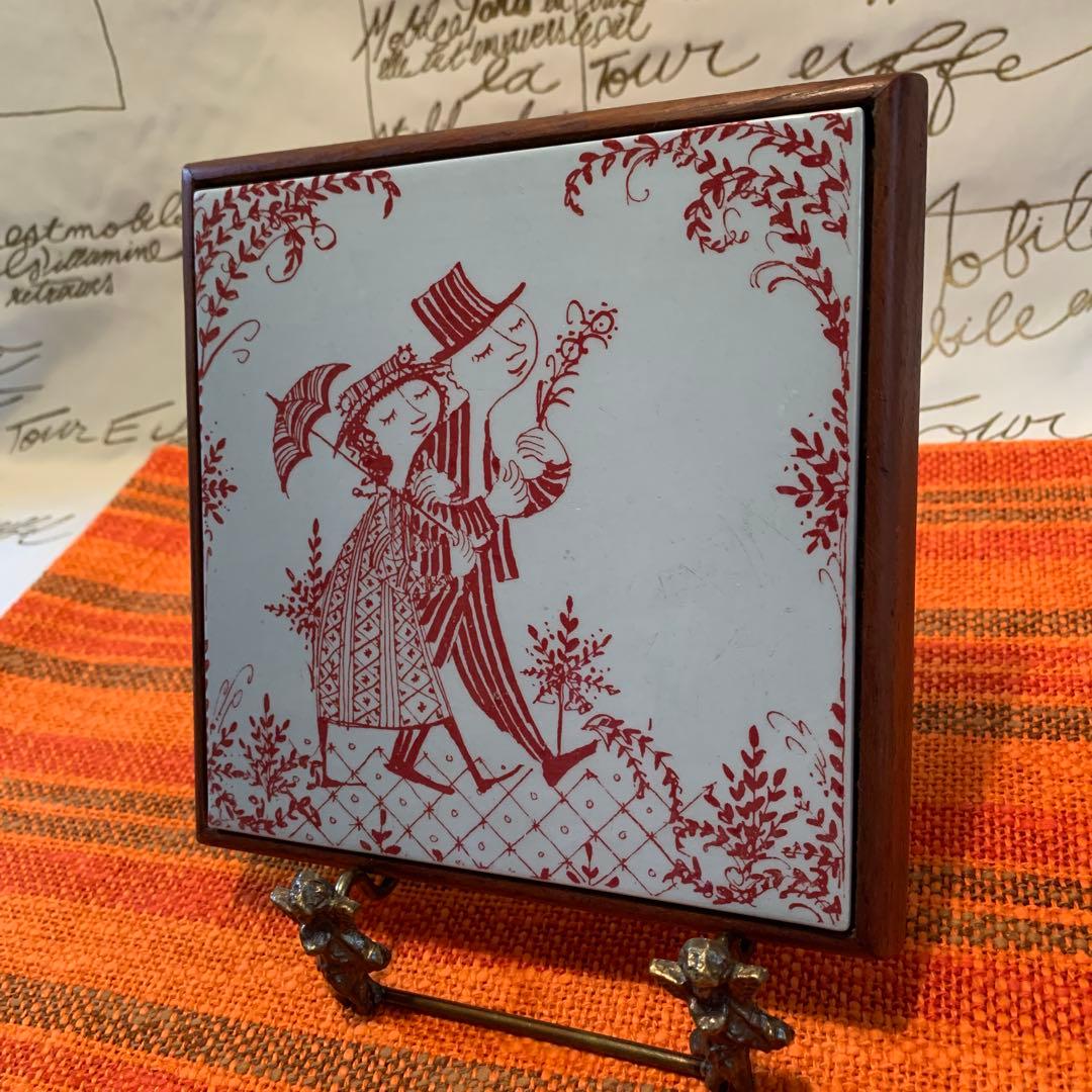 ビヨンヴィンブラッド　レアな1960年代ニモール窯のビンテージタイルの額装品！