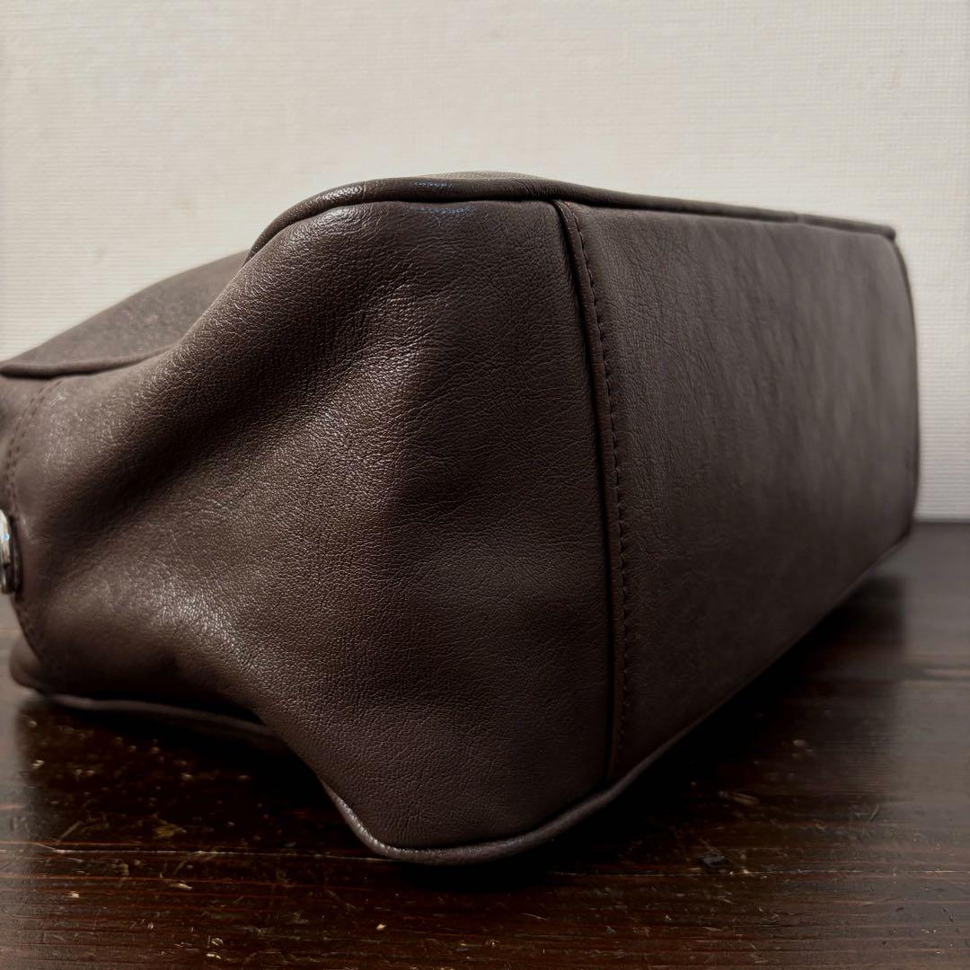 ear PAPILLONNER バッグ型チャーム付セットボストンバッグ です♩