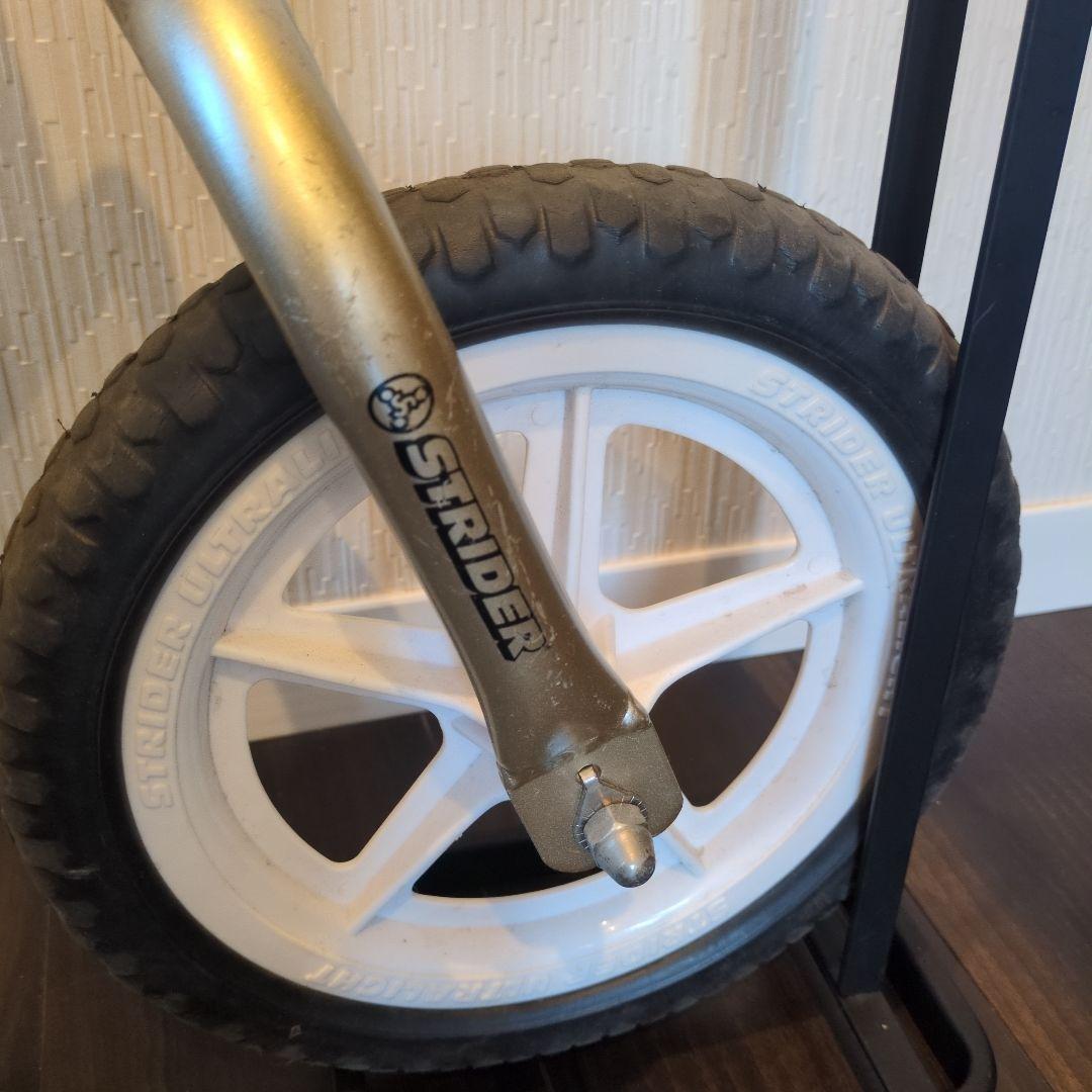 【tower製スタンド付き】超軽量 ストライダー プロ シャンパンゴールド