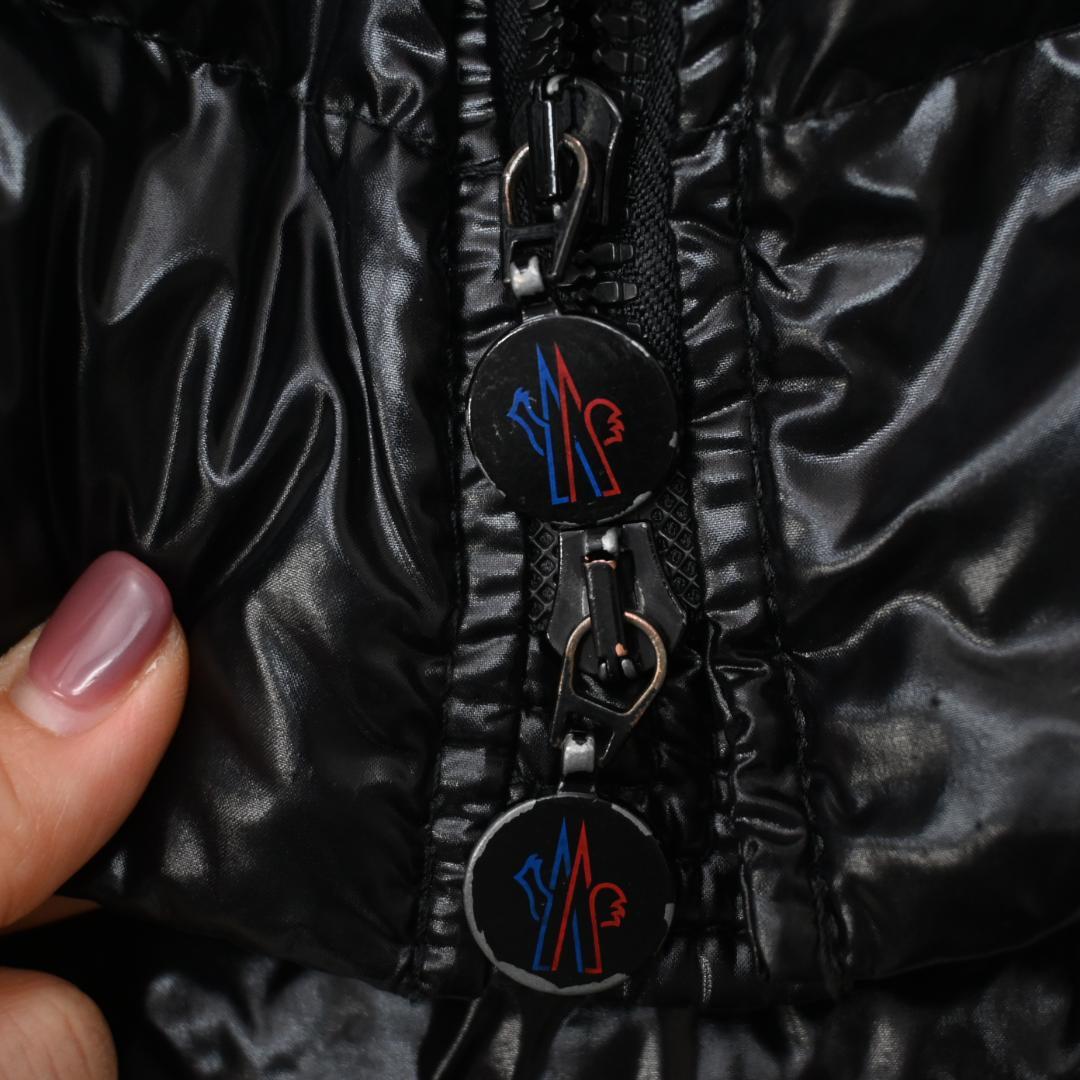 ● 48120★美品 MONCLER モンクレール MOKA ダウンコート*