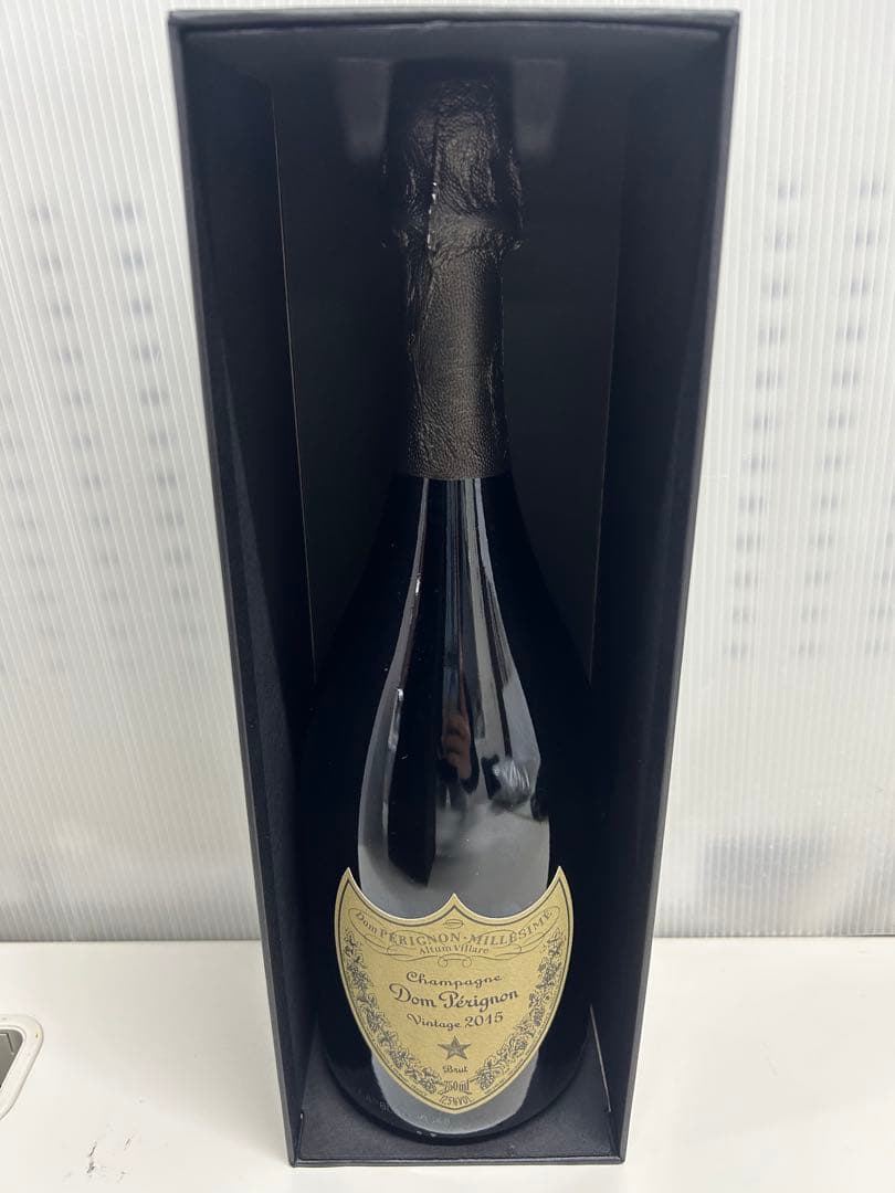 【新品】ドン・ペリニヨン　ヴィンテージ2015 シャンパン 750ml