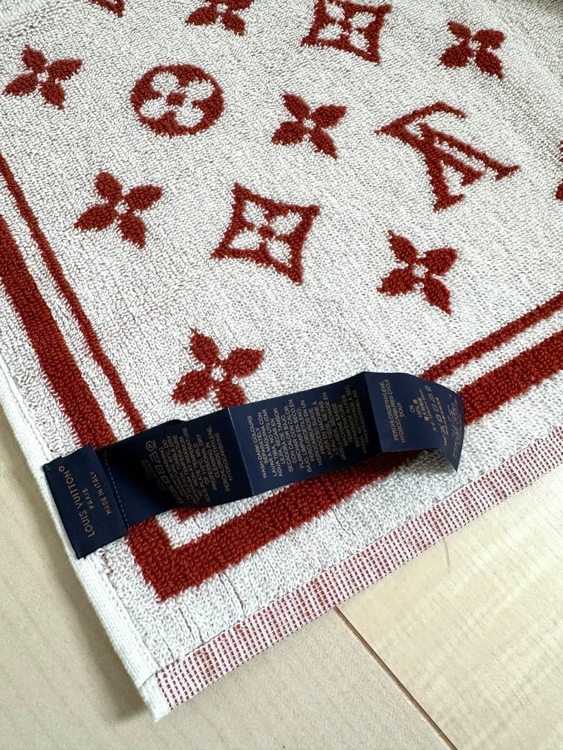 LOUIS VUITTON モノグラムタオル ブランケット　値下げ