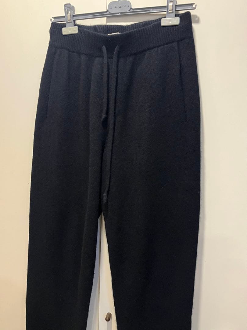 auralee cashmere オーラリー　カシミア ニットパンツ　3