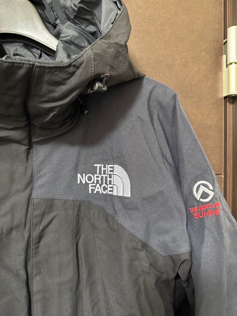 ノースフェイス　マウンテンパーカー　メンズ　Mサイズ　ブラック　NP15900