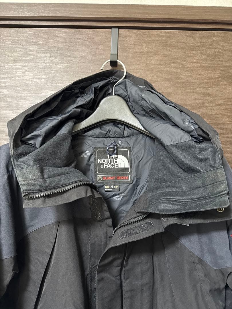 ノースフェイス　マウンテンパーカー　メンズ　Mサイズ　ブラック　NP15900