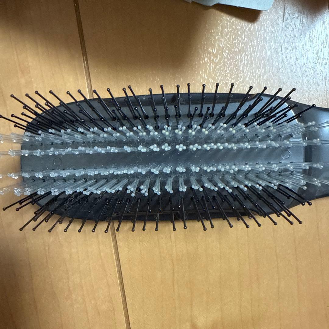 POLA ヘッドスパリフトケアブラシ