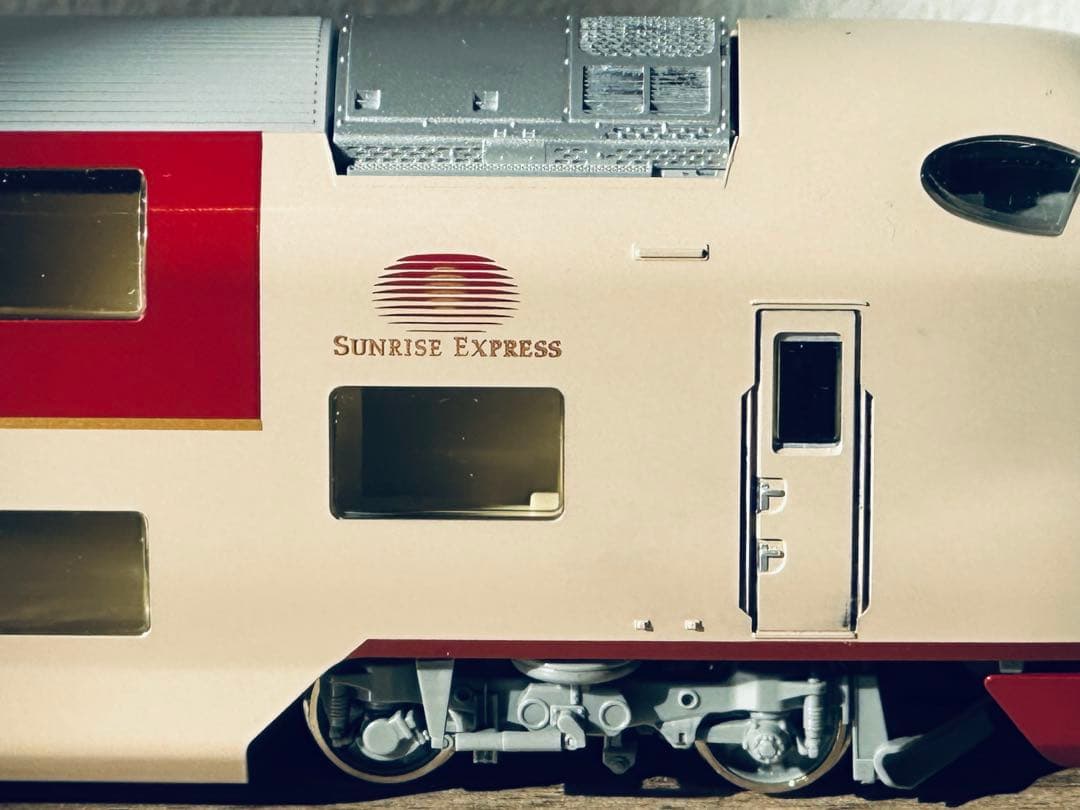 【インテリア用に！】285系 サンライズEX 先頭車　室内灯付き HOゲージ