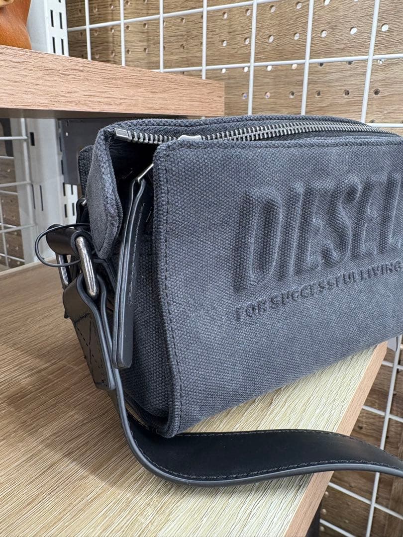 【美品】DIESEL ディーゼル メッセンジャーバッグ ショルダーバッグ