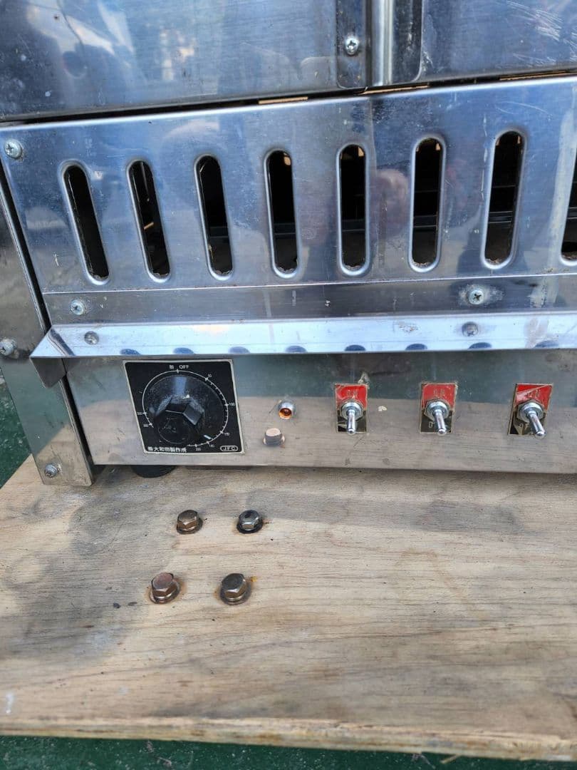 大和田製作所　万能焼き機　たい焼き機　業務用　6匹×3　電気　OWD-0402E