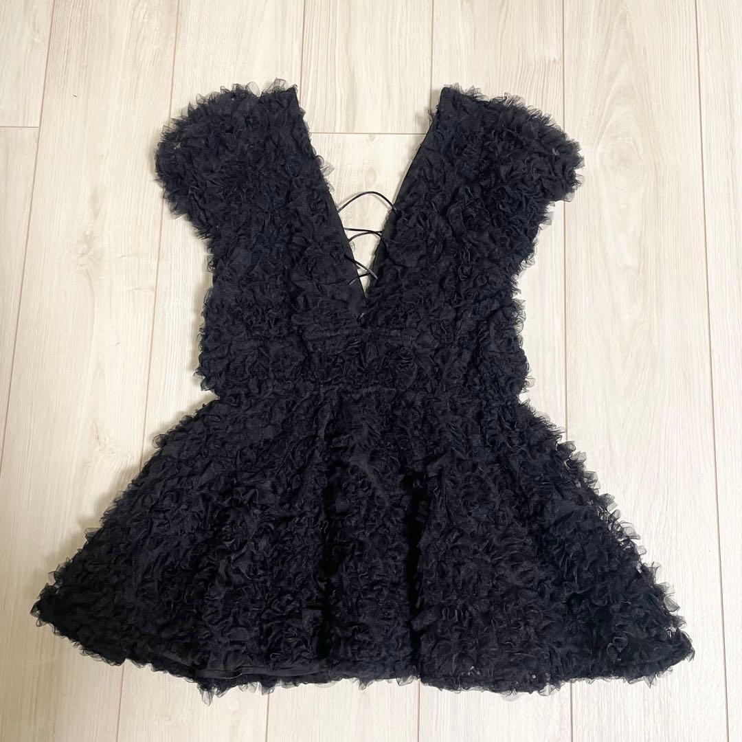 polauraフラワーぺプラムバックリボンチュニック Black
