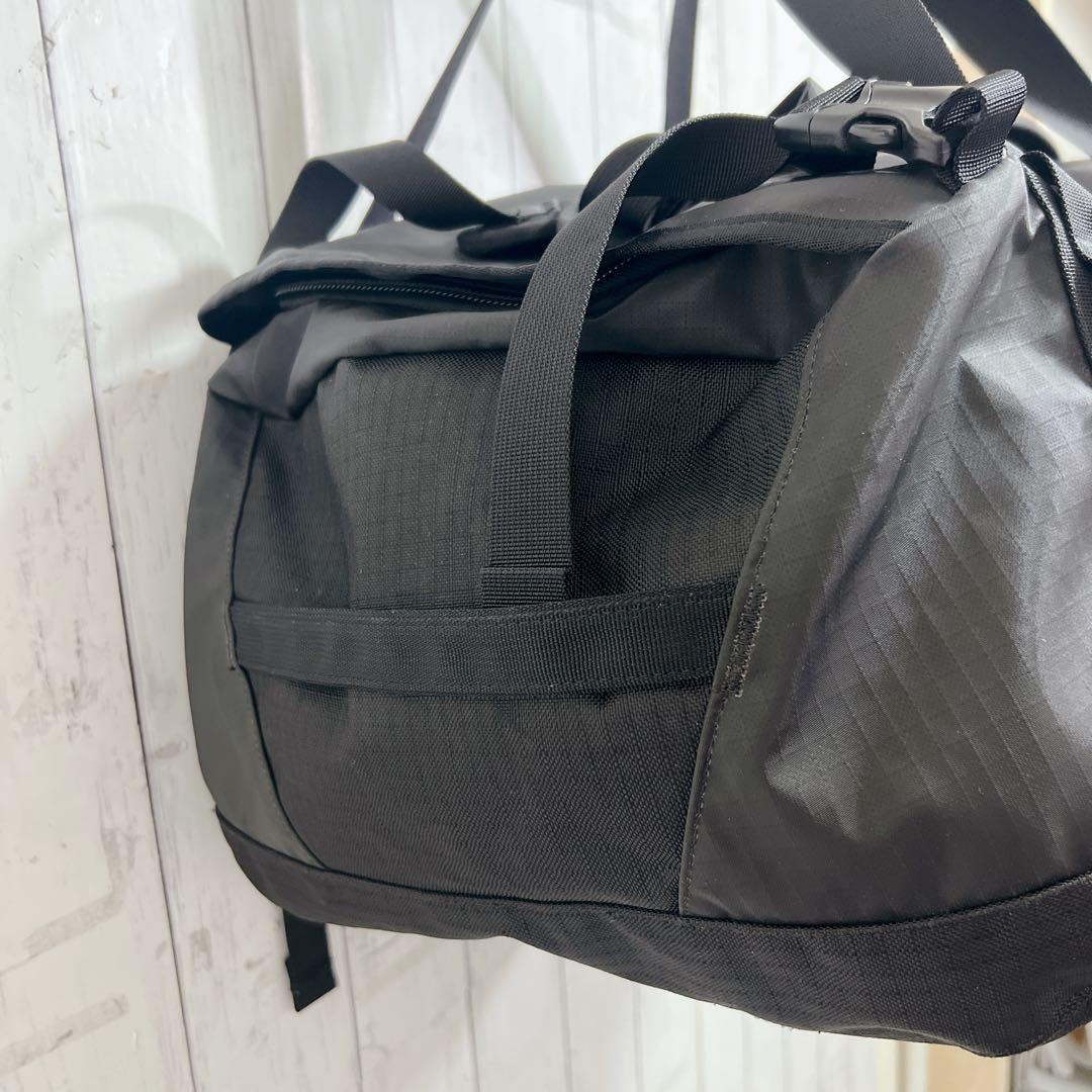 【美品】パタゴニア ブラックホールダッフル 40L 黒 ボストン リュック 人気