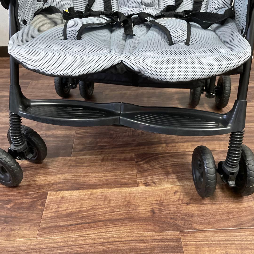 Graco デュオスポーツ　 DuoSport 　2人乗りベビーカー　双子に