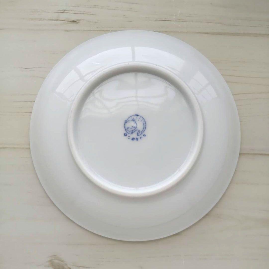新品2点セット　美濃焼　ねこちぐら　20cm皿　ミケ　猫　ねこ　ネコ