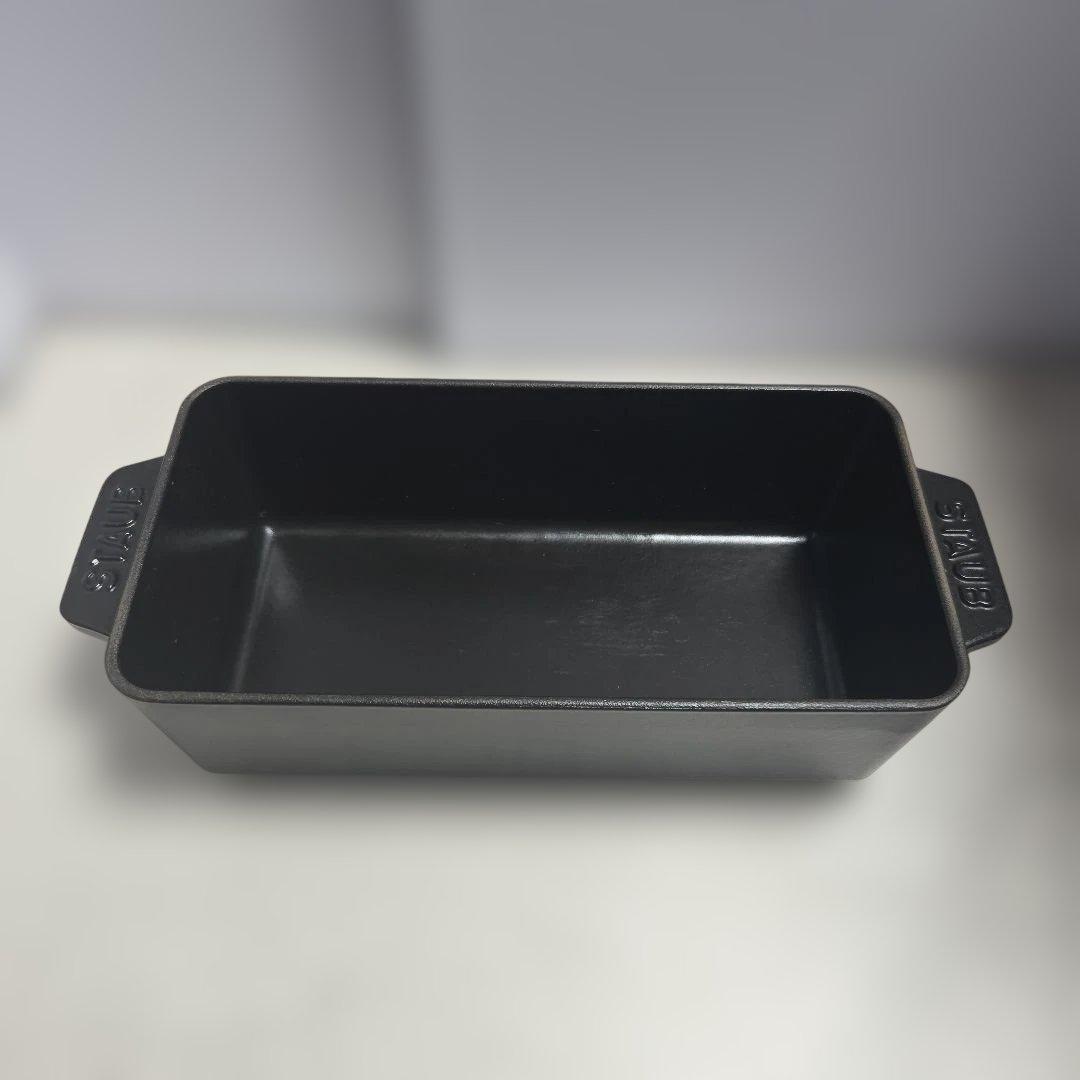 STAUB ケーキ&ブレット 蓋無し