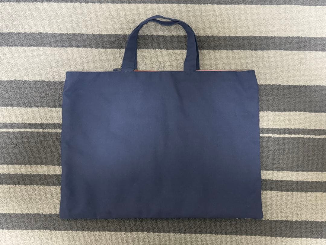 【メルかあさん】familiar チェリー刺繍 レッスンバッグ