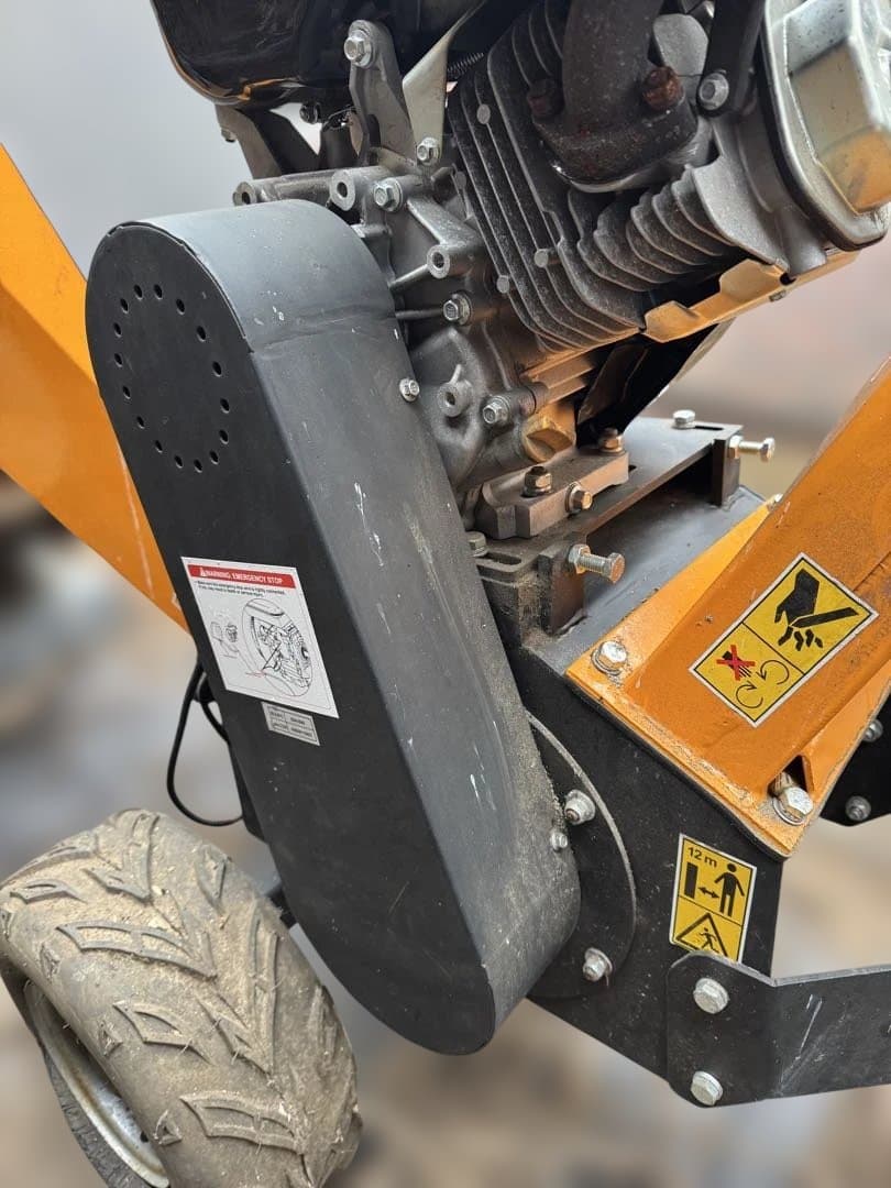 ハイガー　ウッドチッパー　HG-15HP-GSS ※引き取り限定