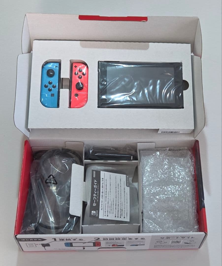 【完品】Nintendo Switch本体 + おまけ(ジョイコン1個)　箱付き