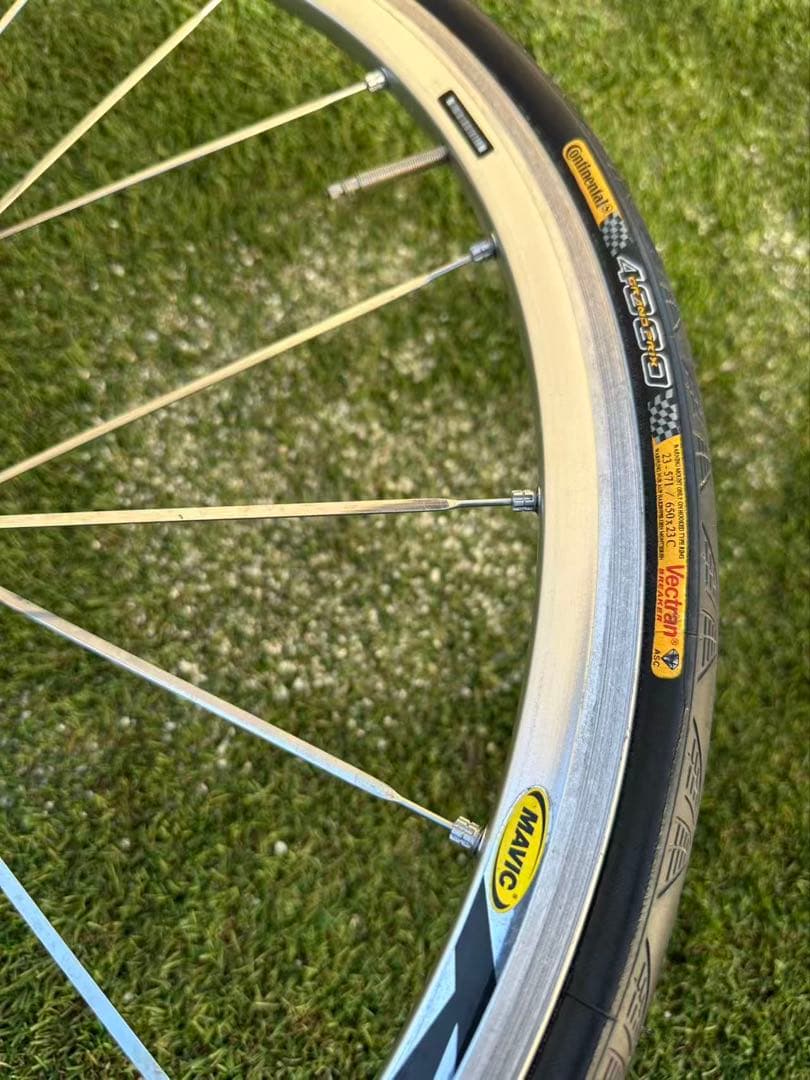 ヴィックMAVIC KSYRIUM ELITE