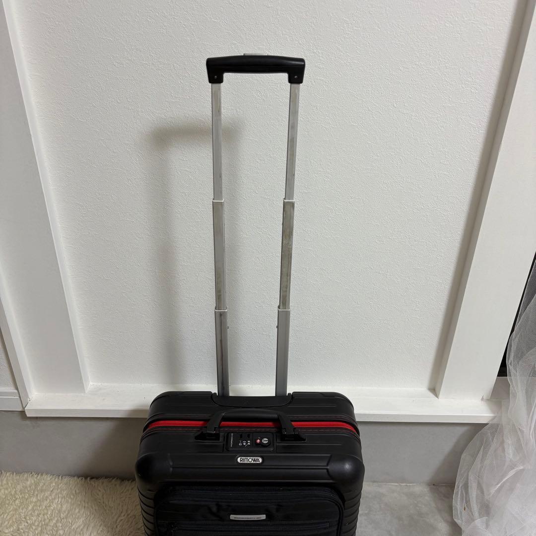 リモワ ポルシェ ウルトラライト PTS 27L 4輪 TSAロック 機内持込み