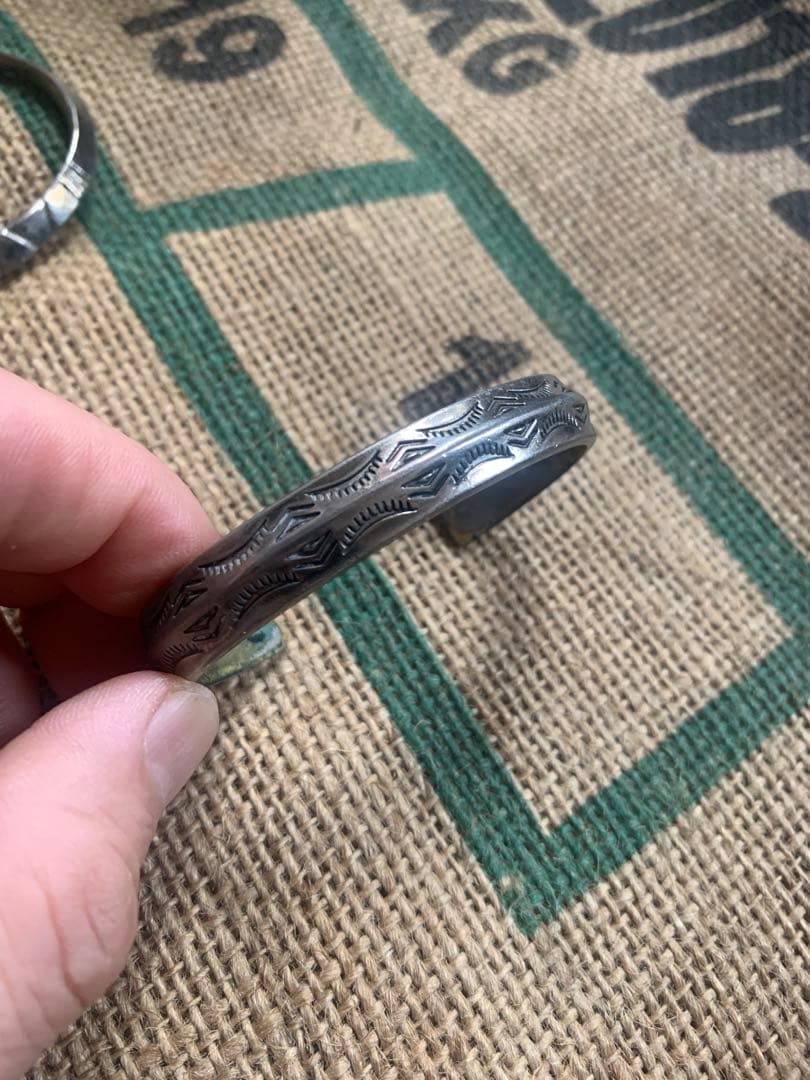 シルバー エッチング模様 カフバングル 2個セットインディアンジュエリー