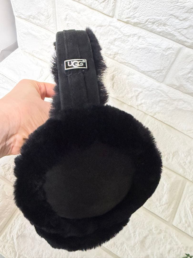 ‼️ 専用‼️UGG 黒 フリース イヤーマフ
